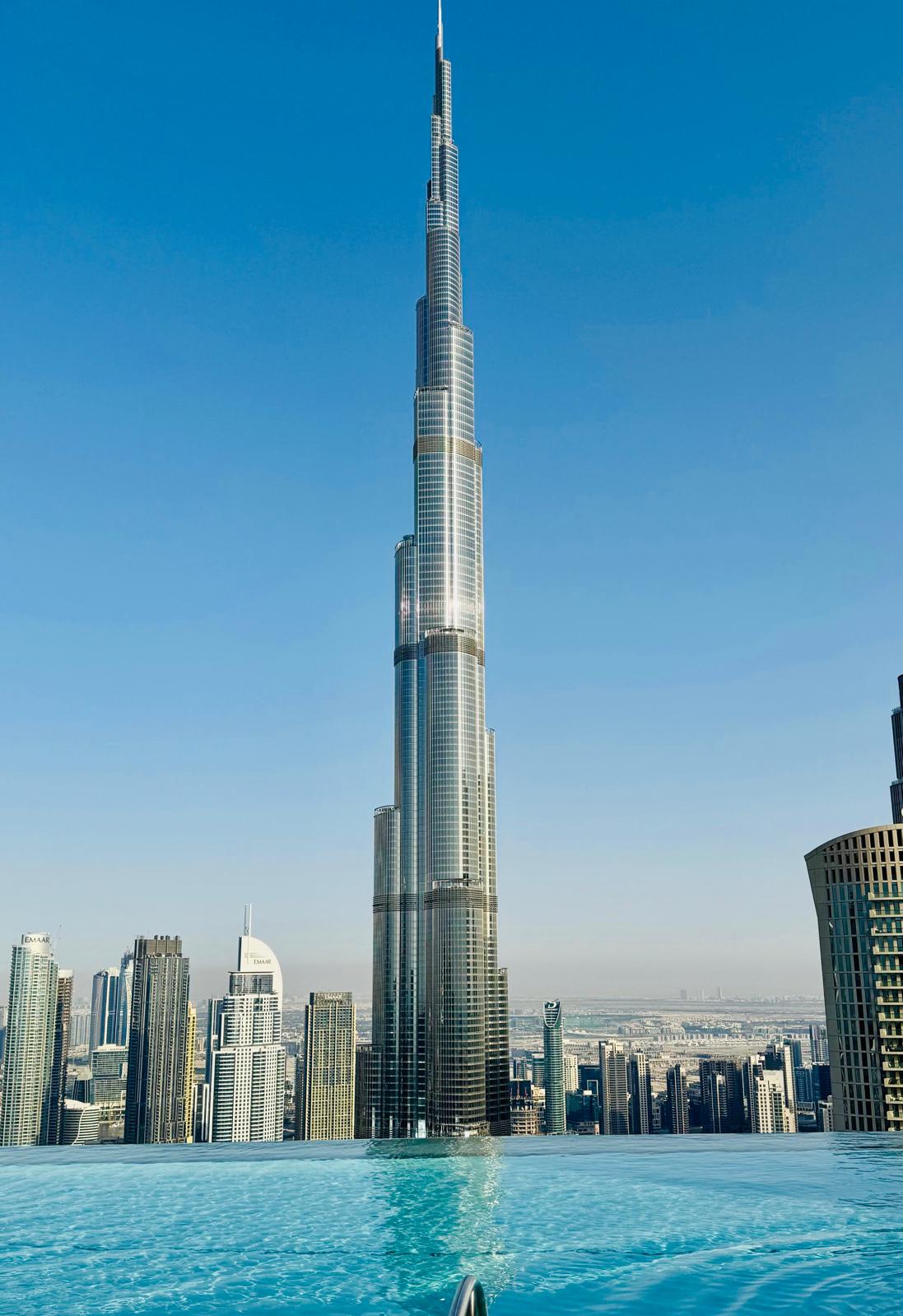 Dubai lifestyle - Burj Khalifa view